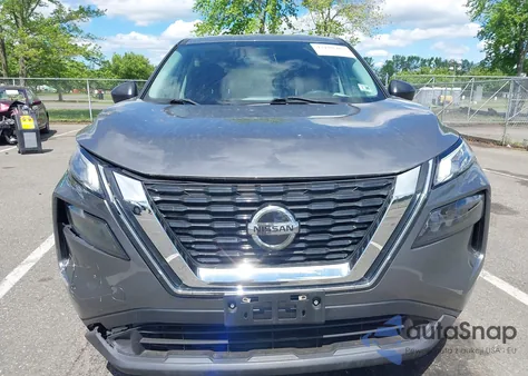 2021 Nissan Rogue S Intelligent Awd z USA, uszkodzony, nr VIN 5N1AT3AB2MC688421